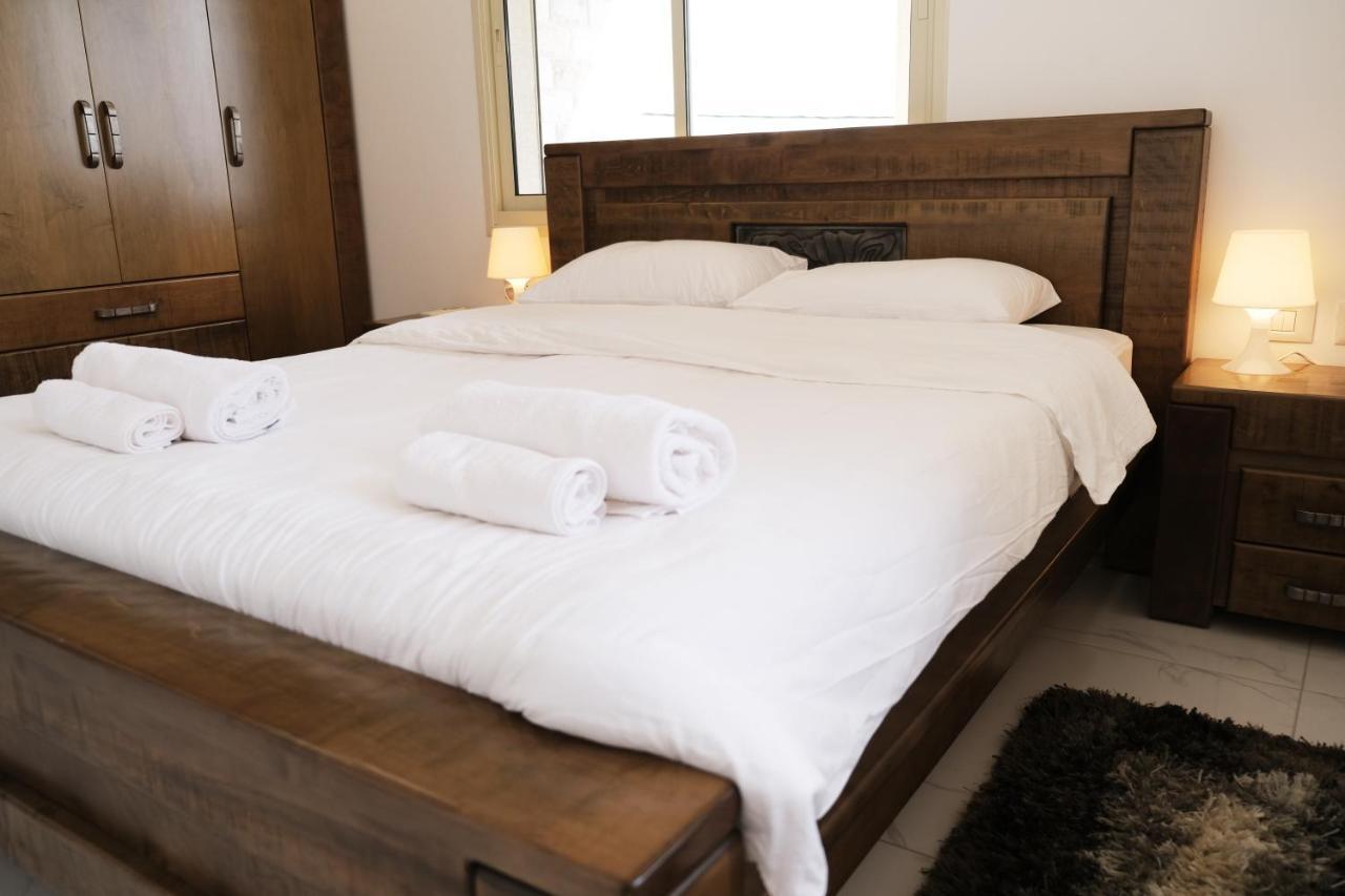 Sleepwell Suite มาจดาล ชามส์ ภายนอก รูปภาพ